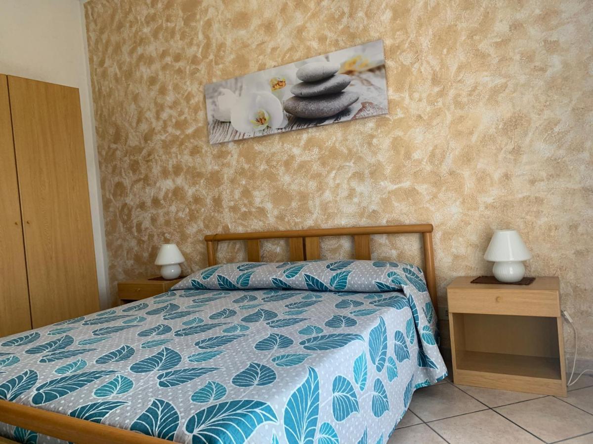 Agriturismo Gli Ulivi Garlenda Bagian luar foto