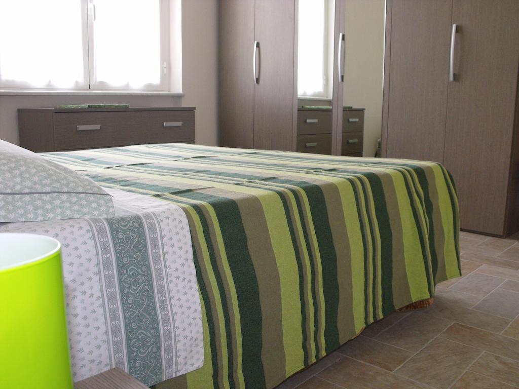 Agriturismo Gli Ulivi Garlenda Ruang foto