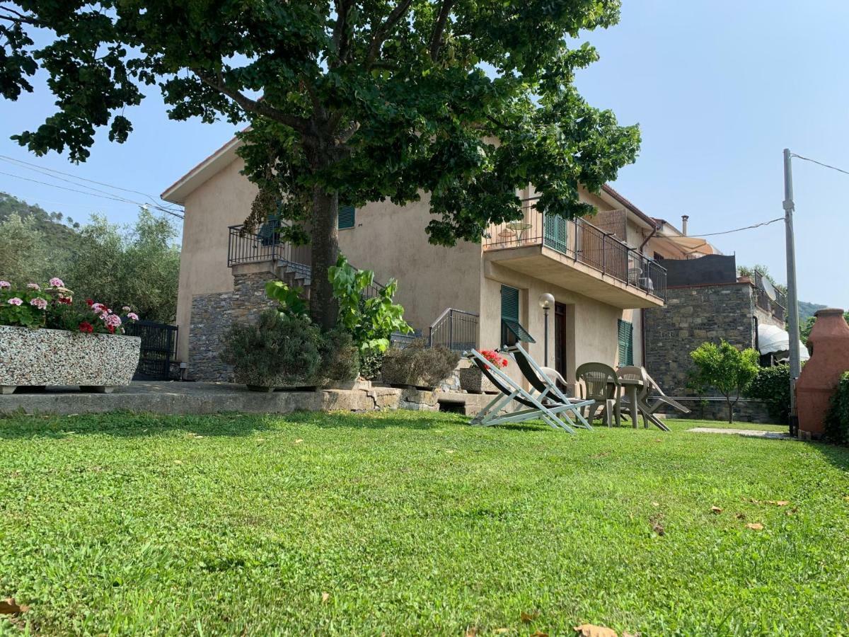 Agriturismo Gli Ulivi Garlenda Bagian luar foto